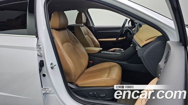 Hyundai Sonata 2020, фото 16