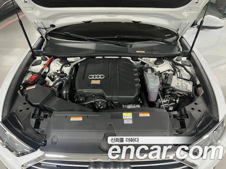 Audi A6 2023, фото 5