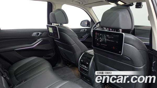 BMW X7 2022, фото 29