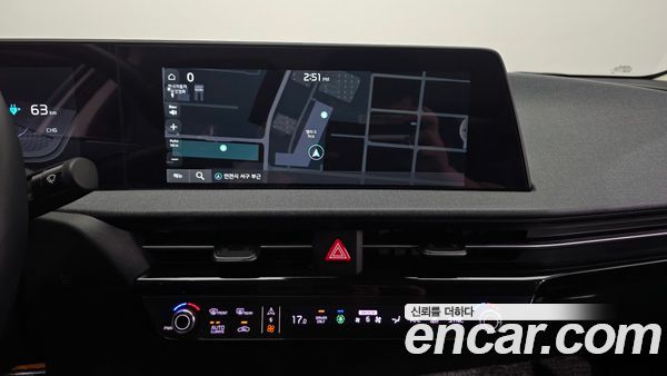 Kia EV6 2023, фото 20