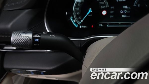 Genesis GV80 2022, фото 30