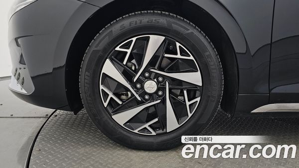 Hyundai Grandeur 2023, фото 4