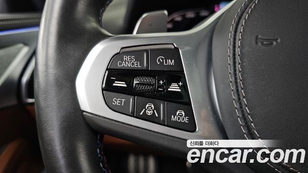 BMW 8 Series 2024, фото 16