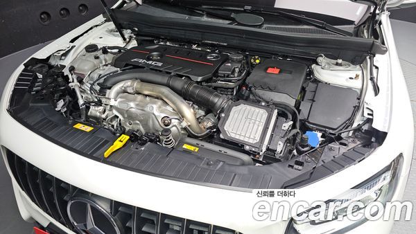 Mercedes-Benz GLB 2025, фото 6