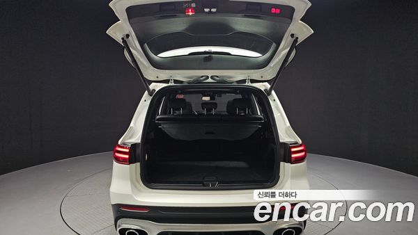 Mercedes-Benz GLB 2025, фото 20