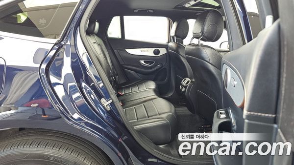 Mercedes-Benz EQC 2020, фото 12