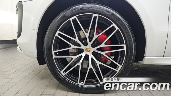 Porsche Macan 2023, фото 4