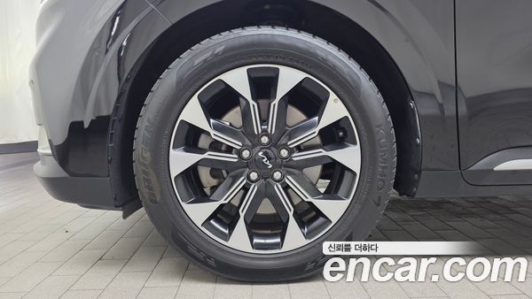 Kia Carnival 2023, фото 5