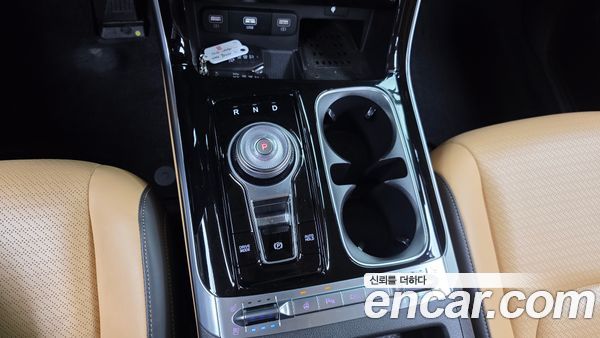 Kia Carnival 2023, фото 9
