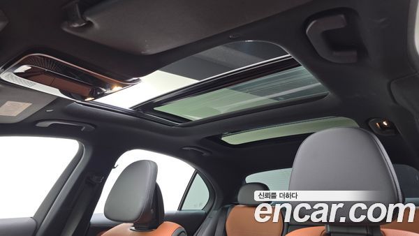 Mercedes-Benz C-Class 2022, фото 31