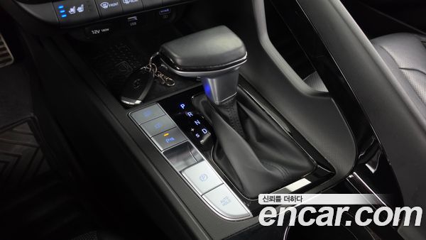 Hyundai Elantra 2021, фото 9