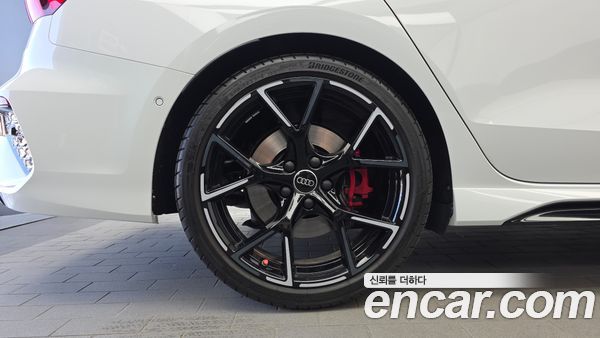 Audi RS3 2023, фото 5