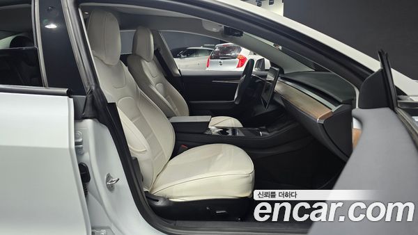 Tesla Model 3 2022, фото 15