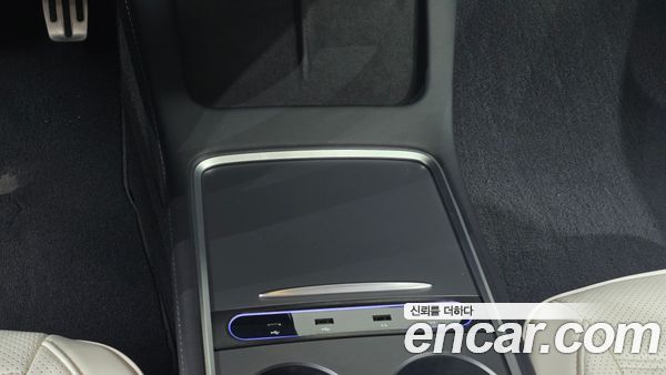 Tesla Model 3 2022, фото 28