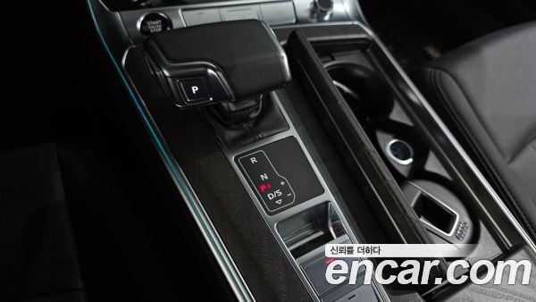 Audi A6 2023, фото 11