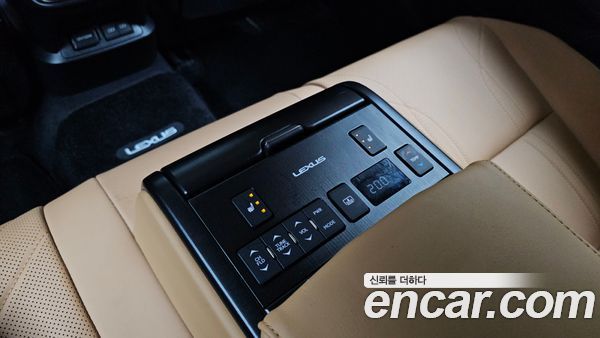 Lexus ES 2022, фото 32