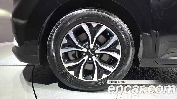 Kia Carnival 2022, фото 5