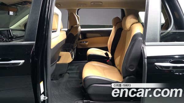 Kia Carnival 2022, фото 11