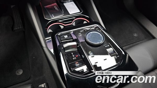 BMW 5 Series 2026, фото 11