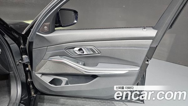 BMW 3 Series 2020, фото 13