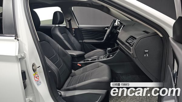 Volkswagen Jetta 2023, фото 15