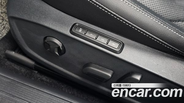 Volkswagen Jetta 2023, фото 31