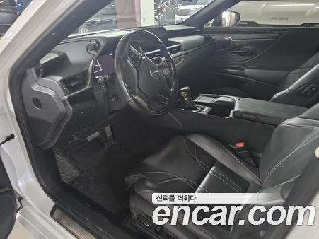 Lexus ES 2021, фото 6