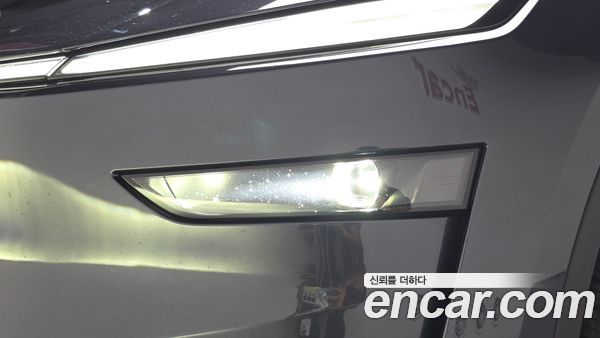 Tesla Model Y 2026, фото 7
