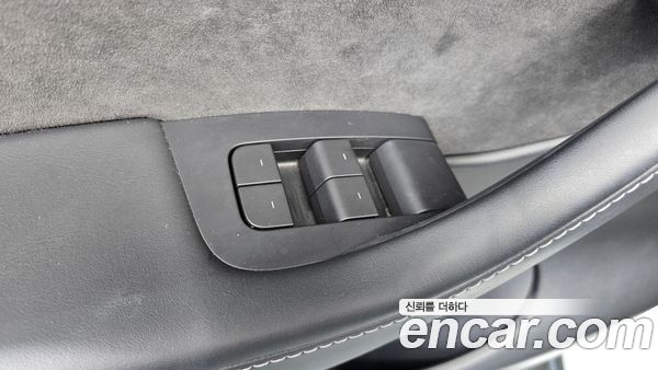 Tesla Model Y 2022, фото 25