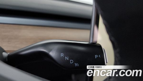 Tesla Model Y 2024, фото 12