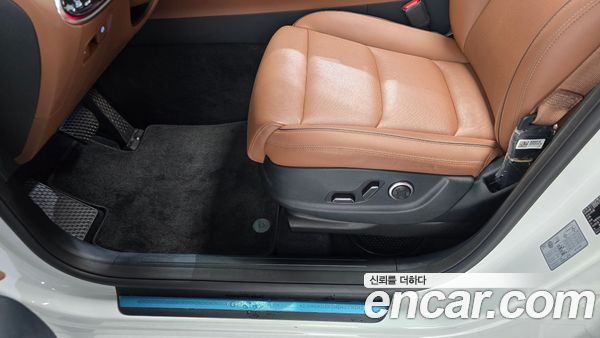 Genesis GV70 2024, фото 29