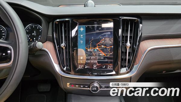 Volvo S60 2021, фото 20