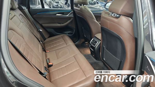 BMW iX3 2023, фото 16