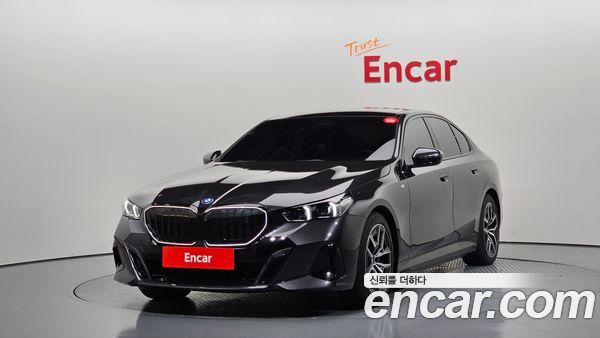 BMW i5 2024