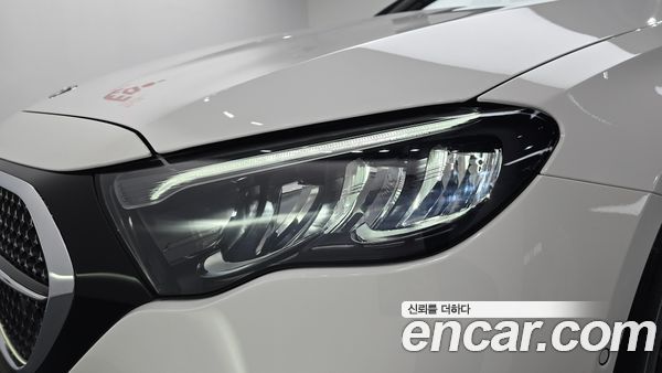 Mercedes-Benz E-Class 2026, фото 8