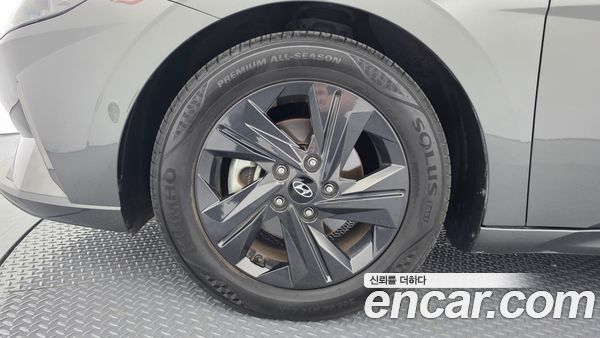 Hyundai Elantra 2021, фото 5