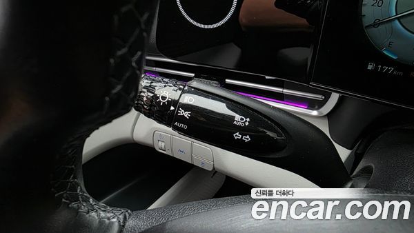Hyundai Elantra 2021, фото 30