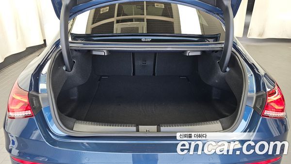 Mercedes-Benz CLA 2023, фото 26