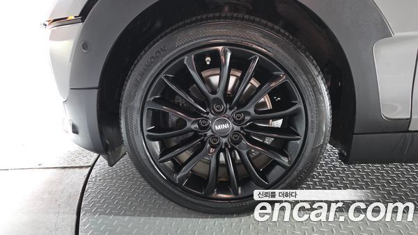 MINI CLUBMAN 2021, фото 4