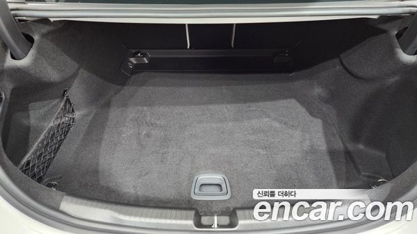 Mercedes-Benz C-Class 2024, фото 25