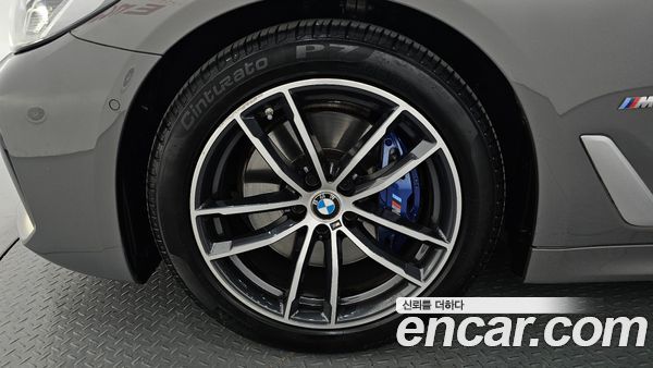 BMW 5 Series 2022, фото 5