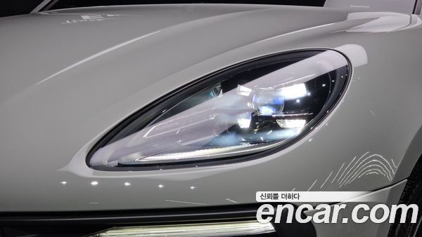 Porsche Macan 2022, фото 8
