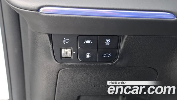 Hyundai Grandeur 2023, фото 26