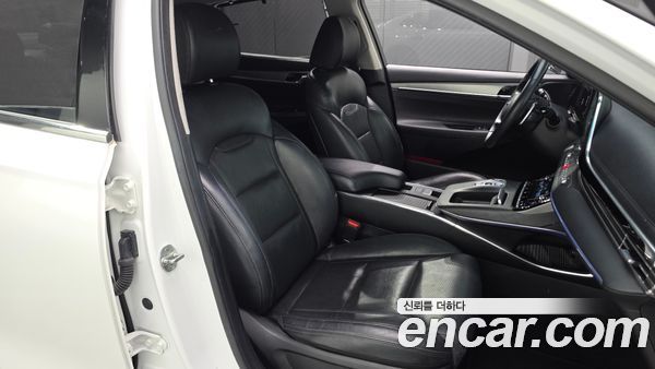 Hyundai Grandeur 2023, фото 16