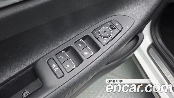 Hyundai Grandeur 2023, фото 31
