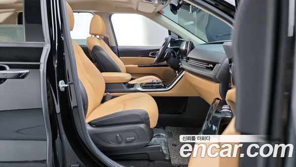 Kia Carnival 2021, фото 16