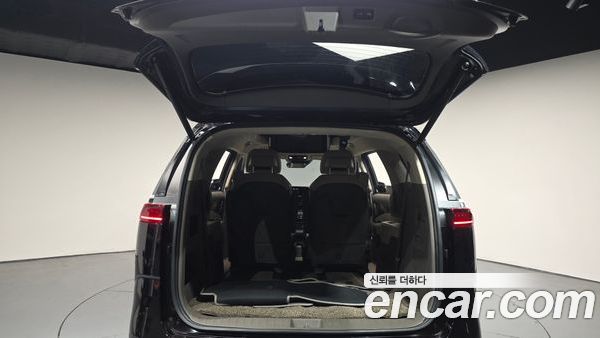 Kia Carnival 2021, фото 25