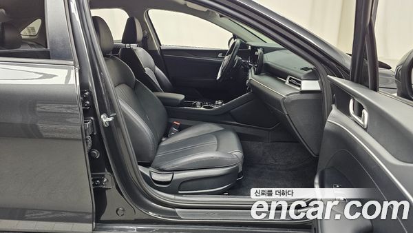 Kia K5 2022, фото 16