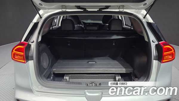Kia Niro 2022, фото 20