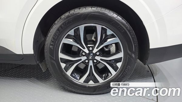 Kia Carnival 2021, фото 5